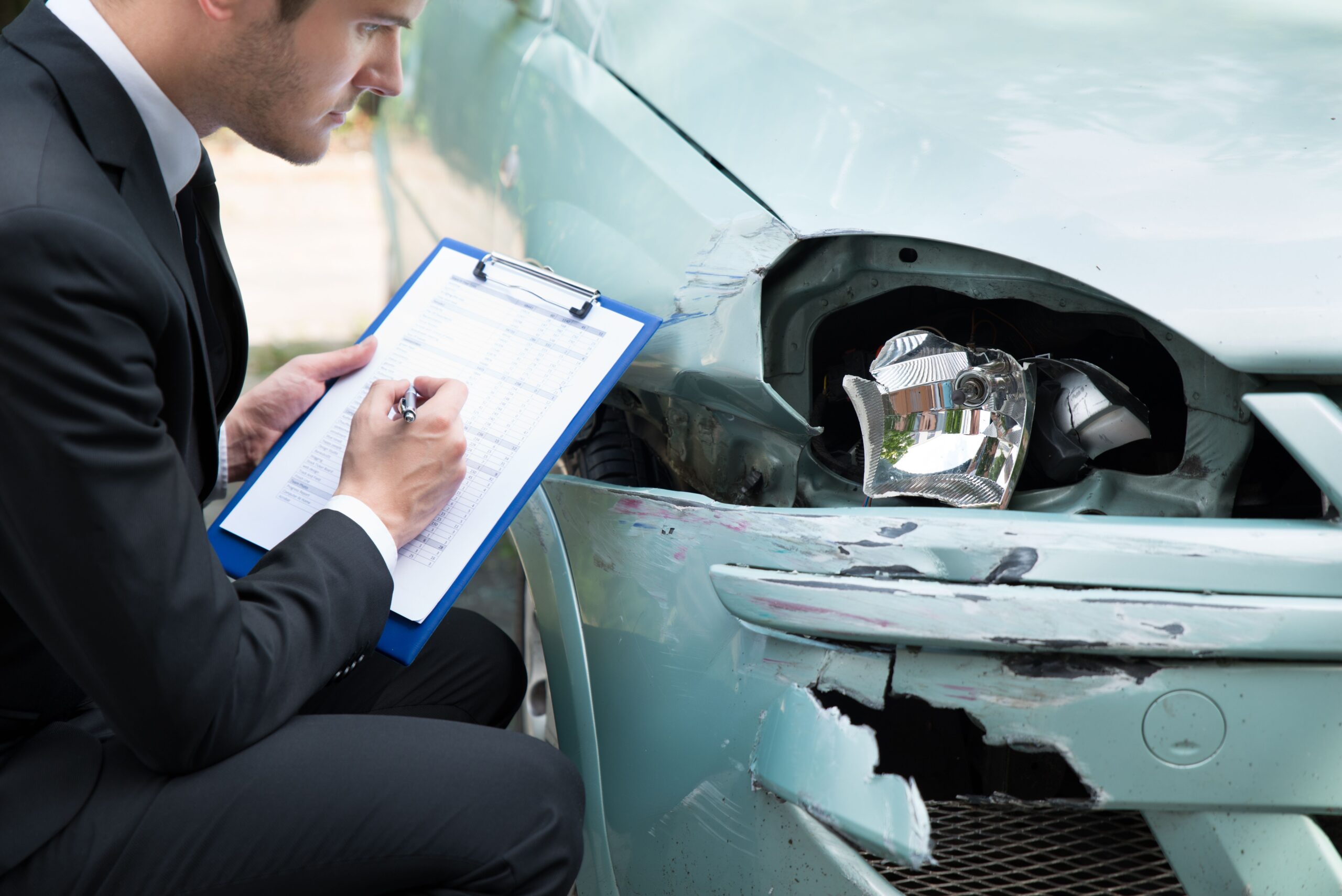 Dealing with the Insurance Company After an Auto Accident