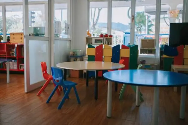 Children in a daycare setting showing common daycare injuries in Houston