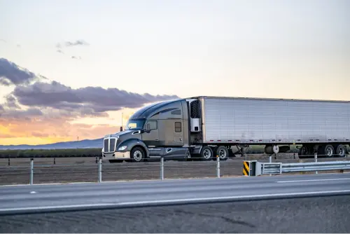 Differences Between Interstate and Intrastate Trucking