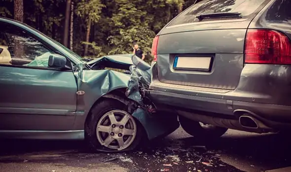 causes of car wrecks